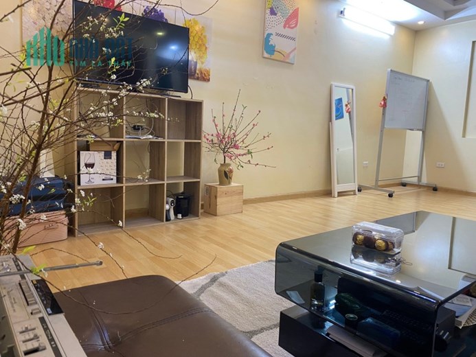 THÚY KIỀU !! Cho thuê chung cư Golden Land 275 Nguyễn Trãi 100m 2PN 2WC phun đồ 10 tr 0969040000