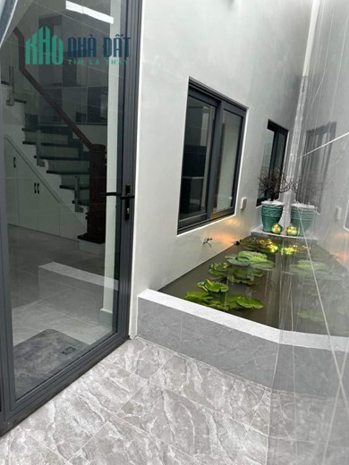 Kha Vạn Cân,Linh Trung Tp Thủ Đức, 69m, 3 tầng 5 PN  xe hơi đậu trong nhà