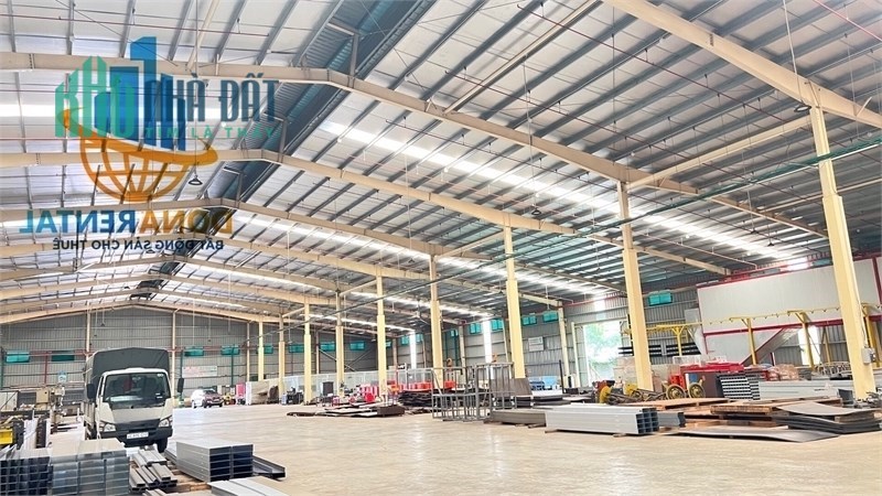 nhà xưởng sản xuất, có hệ thống xử lý nước thải, bể xử lý kim loại bằng axit. PC tự động