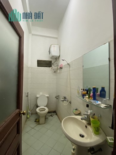 Bán gấp64m2 nhà Phố Láng Hạ, Ôtô vào nhà, thoáng trước vĩnh viễn, gần phố, Giá 11,5 tỷ!!!