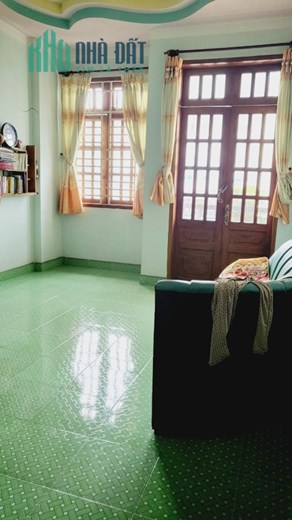 Cuối năm kẹt tiền bán nhà đường Nguyễn Ảnh Thủ Hóc Môn nhà 2 tầng 79m2 chỉ 2.8 tỷ