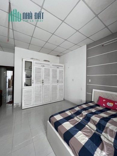 Nhà Xô Viết Nghệ Tĩnh, gần Quận 1, 80m2, 4PN, cho thuê 19 triệu, chỉ 6 tỷ 500
