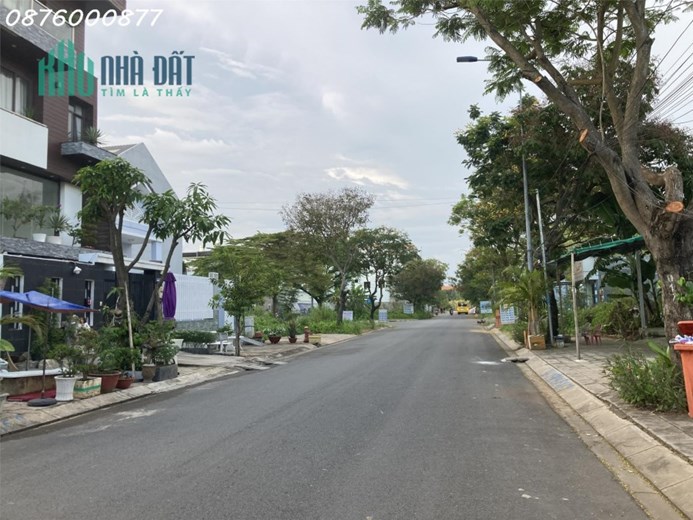 Bán đất hẻm 1078 Lê Văn Lương Nhà Bè. DT 6m x 20m đường 16m đối diện trường mầm non giá chỉ 7tỷX
