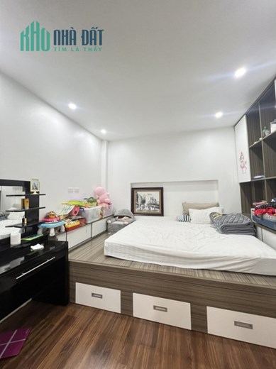 SIÊU PHẨM. Bán nhà phố Hoàng Văn Thái, Thanh Xuân. 50m2 x 5T. GARA. PHÂN LÔ. Hơn 10 Tỷ. 0968084286