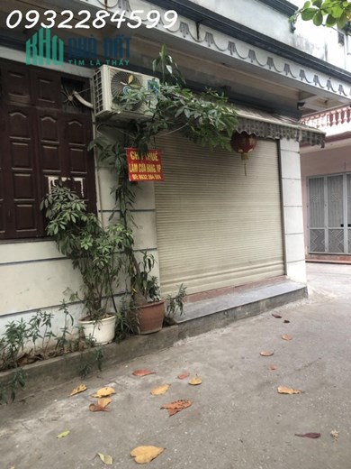 Mình chính chủ cho thuê mb tầng 1 ở Dương Văn Bé. Giá 6,5 triệu Căn góc 2 mặt tiền lớn ô tô tránh.
