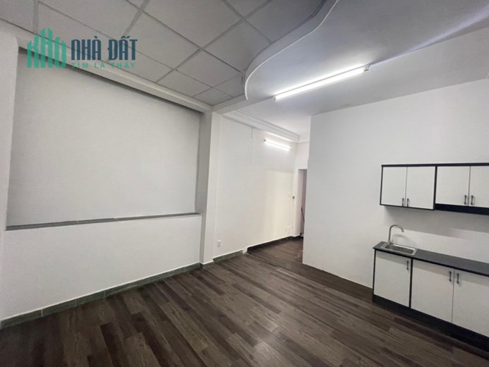 Bán nhà CX Nguyên Hồng, Bình Thạnh, DT 4x19m, 4 lầu, 4PN, giá 12.5 tỷ TL