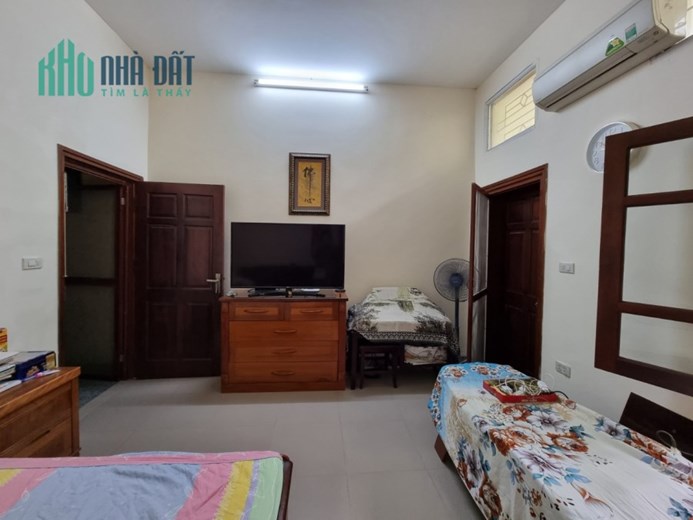 Bán nhà Nghĩa Tân, Cầu Giấy 45m, 5T, mt 4,5 m, giá 15,5 tỷ