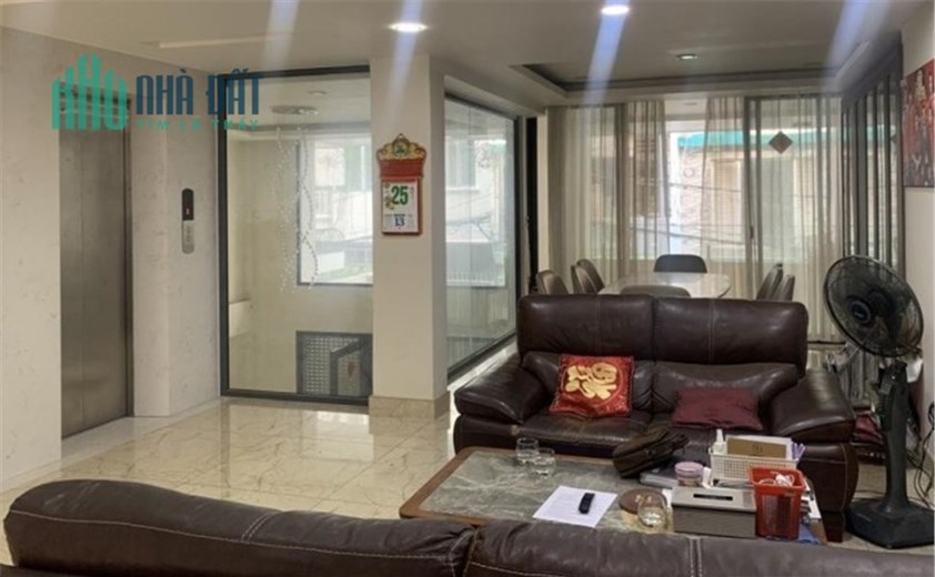 GIÁ CỰC SỐC - BÁN NHÀ HXH HUỲNH VĂN BÁNH - PHÚ NHUẬN - GẦN 200M2