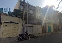 CHO THUÊ NHÀ MẶT TIỀN Q1, KINH DOANH ĐA NGÀNH, 480M2 SÀN, 100TR.THÁNG