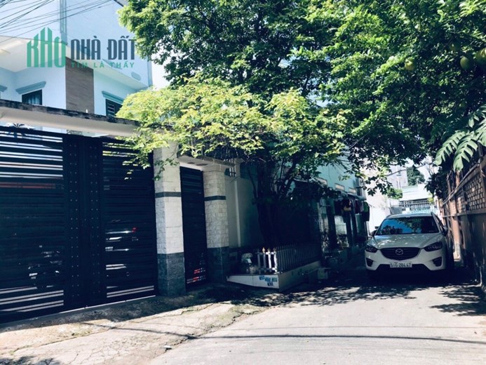 Bán dãy trọ 20 phòng, dt 227m² Cn 160.5 m², P. Linh Trung Thủ Đức