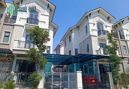Sale nhanh 1.5 tỷ căn BTSL vip trong kđt Vsip Singapore