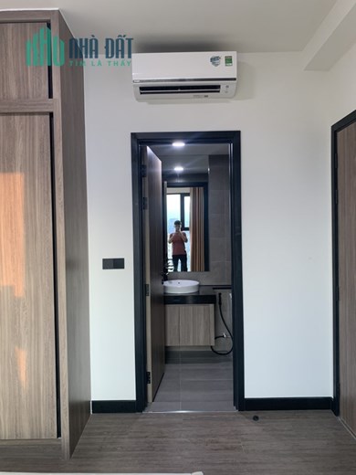 Cho thuê căn hộ Delasol, Tôn Thất Thuyết, Phường 1, Quận 4 : 72m2, 2PN, 2WC, nội thất như hình