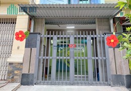 Nhà hẻm xe hơi Gần chợ Nghĩa Phát, 3 phòng ngủ, 12 triệu
