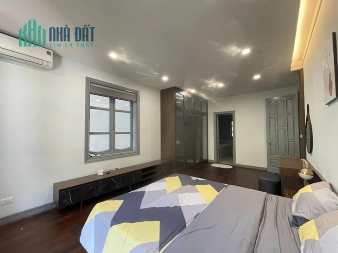 Bán nhà phố Khương Hạ, ngõ 3m, 2 thoáng nhà đẹp, 80m, chỉ 8.2 tỷ