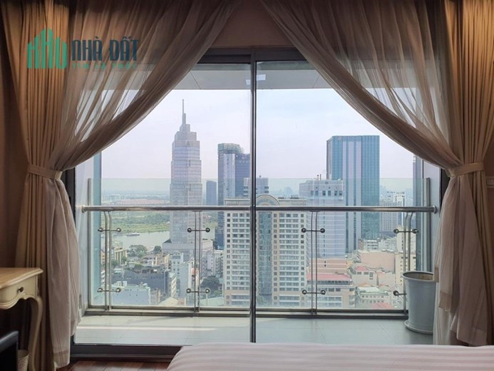 CHO THUÊ căn hộ Vincom Center - Đường đồng khởi,Quận 1 :  160m2, 3 phòng ngủ, 2 vệ sinh, full NT