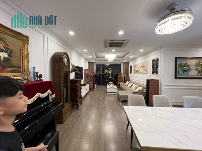 Hiếm ! căn 3PN 2WC -CC Golden Palace 117m2 giá 5.15 tỷ   view thoáng mát