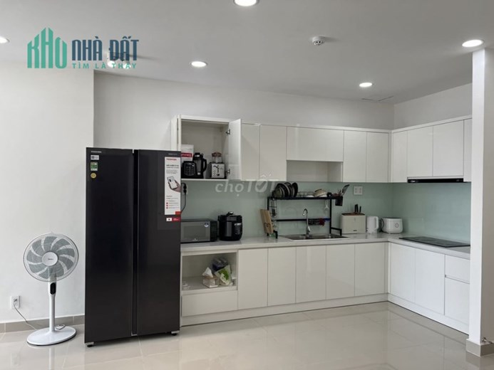Cho thuê căn hộ Western Capital, 116 Lý Chiêu Hoàng, Phường 10, Quận 6 :72m2, 2PN - 2WC, 2 bancony
