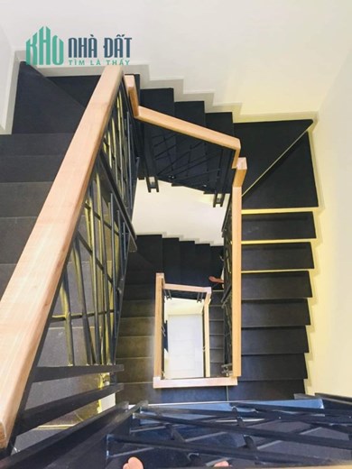 Gấp bán giảm 1.3 tỷ-PHÚ NHUẬN, 62m2, 6PN,  dòng tiền 30 triệu/Tháng