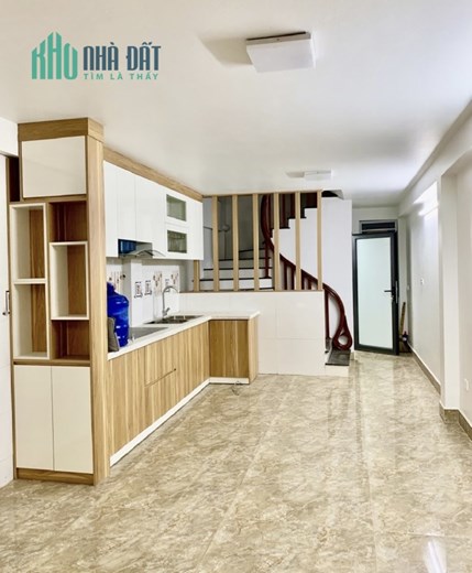 BÁN NHÀ LÊ THANH NGHỊ - KHU BÁCH KHOA - MẶT NGÕ ĐẸP - ngõ ô tô 61m2 giá chỉ 150 triệu/m2
