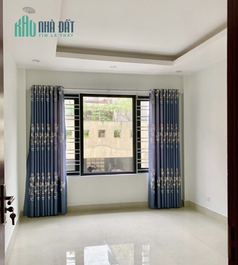 BÁN NHÀ LÊ THANH NGHỊ - KHU BÁCH KHOA - MẶT NGÕ ĐẸP - ngõ ô tô 61m2 giá chỉ 150 triệu/m2