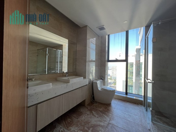 Hiếm ! căn 4PN 2WC -CC Golden Palace  142m2 giá 8.1 tỷ NTCB view thoáng mát
