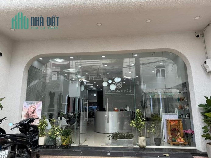 Khai trương Salon tại Mỹ sang nhượng lại salon tại Việt Nam Địa chỉ: số 4 Hoàng Diệu, Tp Buôn Ma