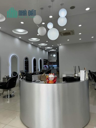 Khai trương Salon tại Mỹ sang nhượng lại salon tại Việt Nam Địa chỉ: số 4 Hoàng Diệu, Tp Buôn Ma