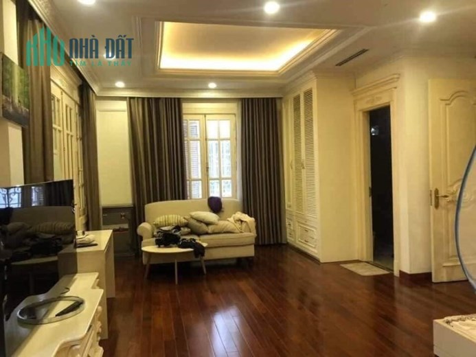 Bán Biệt Thự  KĐT Việt Hưng Khu VIP đẳng cấp thượng lưu,210m2, 4 Tầng,MT 10m,Hơn 29 Tỷ
