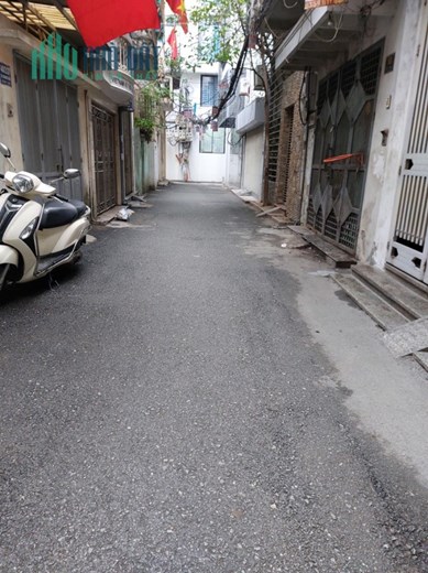 Bán gấp nhà đê Tô Hoàng – Quận Hai Bà Trưng, ngõ thông, rộng ô tô tránh, kinh doanh, giá nhỉnh 8 tỷ.