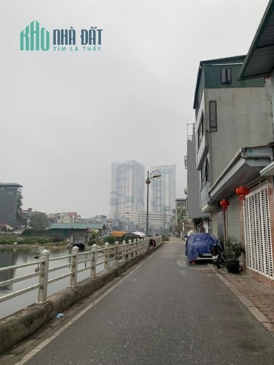 Bán lô đất  Tặng Nhà c4 mặt phố Ỷ Lan, Gia Lâm. Siêu Kinh Doanh giá rẻ