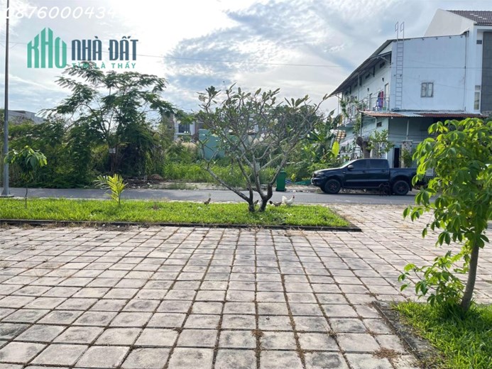 Bán đất đường Lê Văn Lương Nhà Bè khu dã ngoại công viên MT đường 12m thông đường số 1 20m