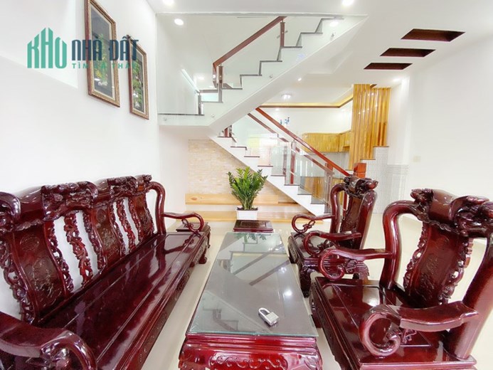 Chủ có việc nên hạ giá chốt nhanh nhà 2 tầng đường oto cầu dứa Phú Nông- Vĩnh Ngọc