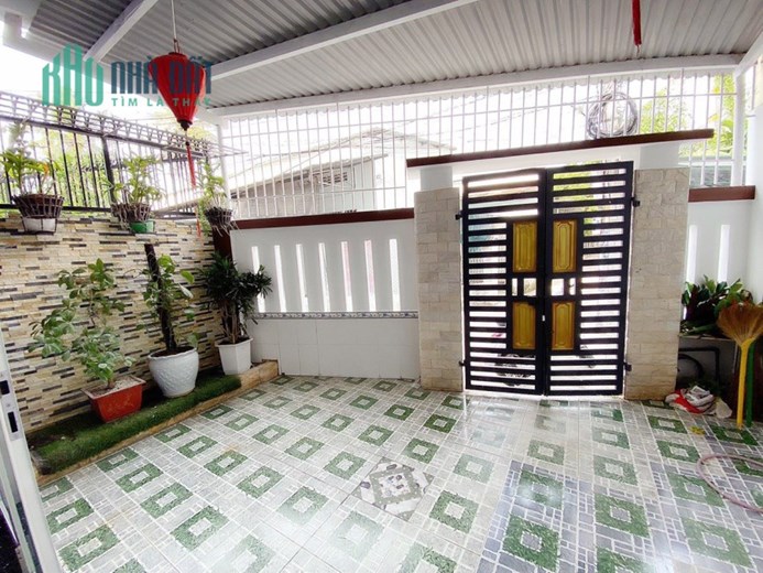 Chủ có việc nên hạ giá chốt nhanh nhà 2 tầng đường oto cầu dứa Phú Nông- Vĩnh Ngọc