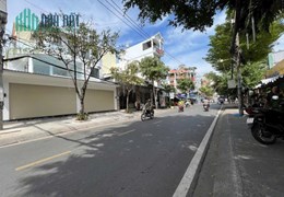 MAI VĂN VĨNH-Q7-165M2-Góc 2 mặt tiền-1treetj 2 lầu
