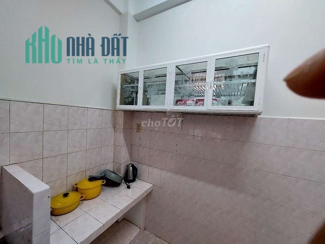 CHO THUÊ CĂN HỘ NGAY TRUNG TÂM PHỐ TÂY - 207 BÙI VIỆN, QUẬN 1