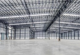 Trả giá là bán, xưởng/nhà hai mặt tiền, diện tích lớn, gần thị trấn Hóc Môn