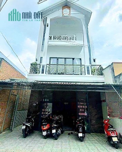 Bán Nhà Mặt Tiền 180m2 Kinh Doanh Đa Ngành, Hiệp Thành. Quận 12. Gía Rẻ
