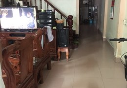 Bán nhà mặt phố ăn đêm Trần Quốc Tuấn, Vĩnh Yên. DT 98m2