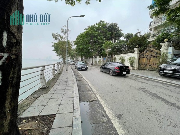 Bán Đất Tặng Nhà Phố Võng Thị Quận Tây Hồ. 97m Mặt Tiền 7,4m Nhỉnh 24 Tỷ. Cam Kết Ảnh Thật Mô Tả