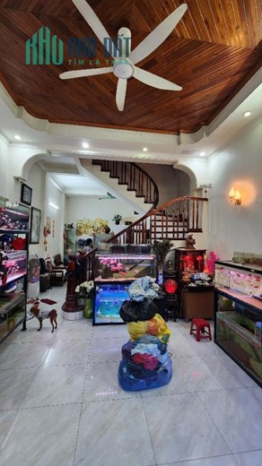 Bán nhà Phạm Văn Đồng, Cầu Giấy - Ô tô - Kinh Doanh - Văn Phòng - 70m x MT 4m - Nhỉnh 10 tỷ