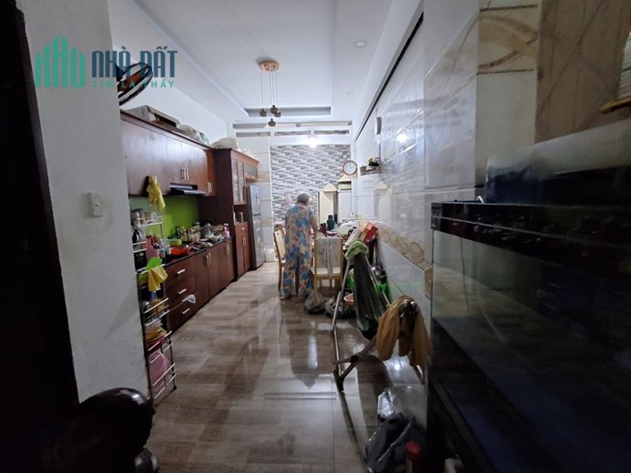 CÁCH HẺM XE TẢI 20M -  NHÀ MỚI Ở NGAY - 4 TẦNG HOÀN CÔNG ĐẦY ĐỦ - BTCT - NỞ HẬU TÀI LỘC - 69M2 -