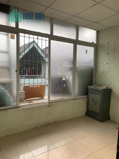 💥Tập thể Nguyễn Khánh Toàn 60m2, 2PN, Ô tô đỗ dưới, tiện ích vô số, chỉ 1.75 tỷ💥