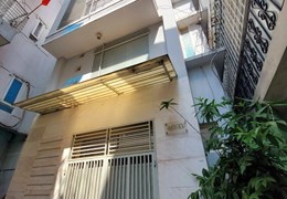 Bán Nhà Đẹp Khu Vip Hồ Biiểu Chánh QPN- 40m2 - 5 Tầng- Ngang Khủng 6m- Nở Hậu- Gần Sân Bay- Chỉ 6,8