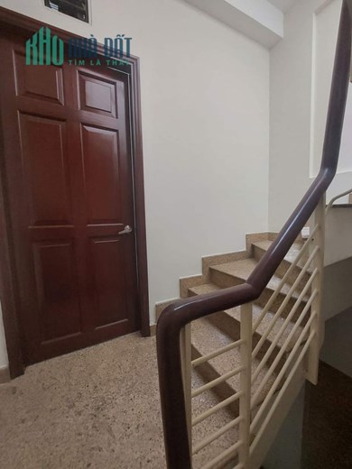 Phú Nhuận, 32m2, hẻm xe hơi, 5 tầng, ngang 4,5m, chỉ 7 tỷ