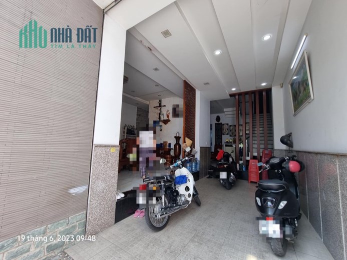 BIỆT THỰ SIÊU HIẾM - KHU VIP - VỊ TRÍ GẦN CHỢ - NGÂN HÀNG- KINH DOANH ĐỈNH - 216M2 - CHỈ 14.99 TỶ