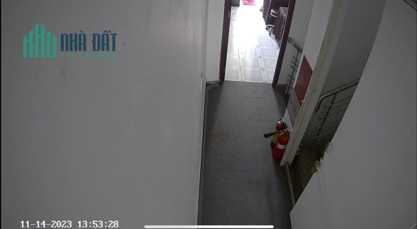 Sang nhương HĐ thuê nhà 3 lầu mặt tiền Chợ Thủ Đức, DT 108m2 Lh:0971626208