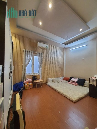 Mua nhà đón xuân. Bán nhà 3 tầng Huy Cận cạnh Lê Thanh Nghị. Dòng Tiền 30 Tr/N. Nhà mới.