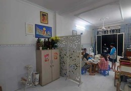Kẹt bank, bán gấp nhà Ngô Tất Tố, Bình Thạnh, 56m2, gần Quận 1