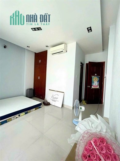 Đối diện AEON,  Bờ Bao Tân Thắng, Tân Phú – Hẻm 5m, 5 tầng, chỉ 4.75 tỷ