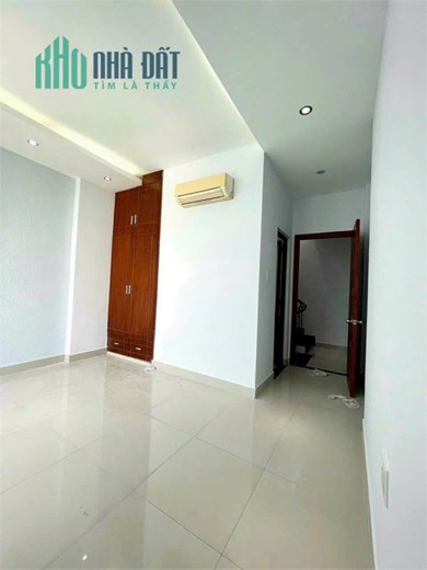 Đối diện AEON,  Bờ Bao Tân Thắng, Tân Phú – Hẻm 5m, 5 tầng, chỉ 4.75 tỷ
